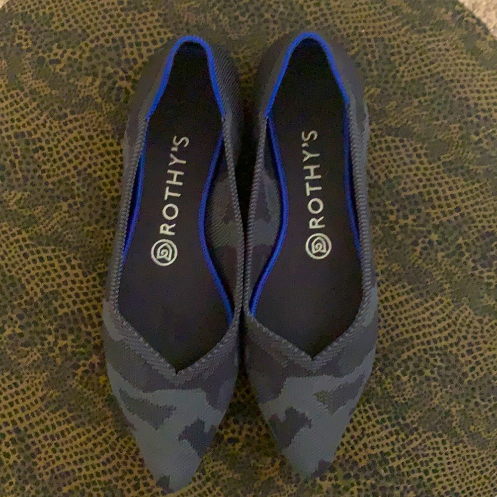 Rothy’s pointed toe flats, size 7.5